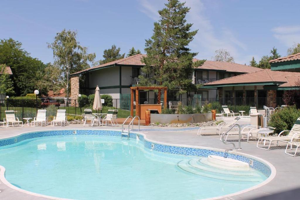 Thunderbird Resort Club Sparks Eksteriør billede